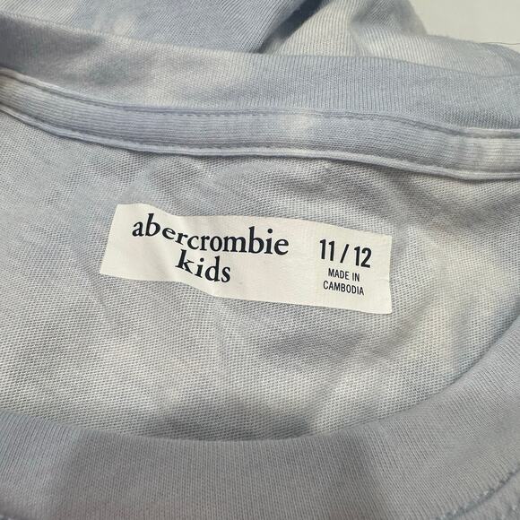 Abercrombie Kids Blue Tie Dye Butterfly Sequins Short Sleeve Shirt - Picture 6 of 6